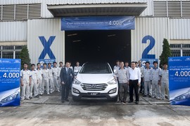 Hyundai Thành Công xuất xưởng chiếc Santa Fe thứ 4000